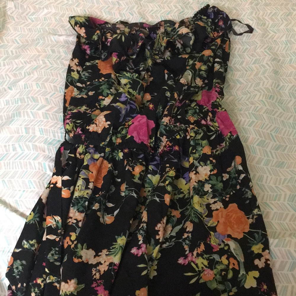 Strapless Floral Romper 🌺